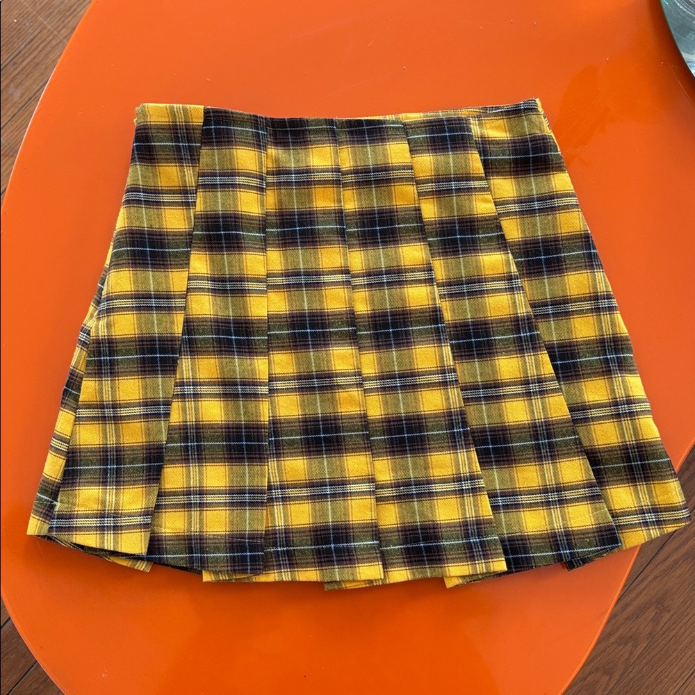 Plaid Yellow and Black Mini Skirt cheerleader varsity Cher clueless style XS - Picture 7 of 7